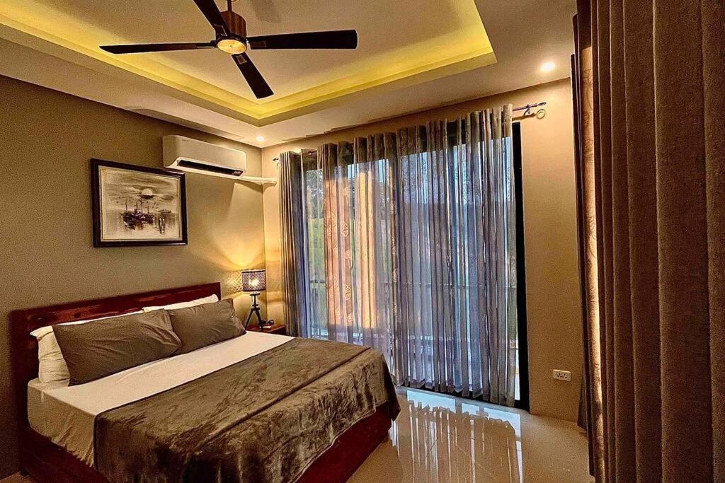 Overlooking Staycation At Sandari Batulao Tagaytay City Esterno foto