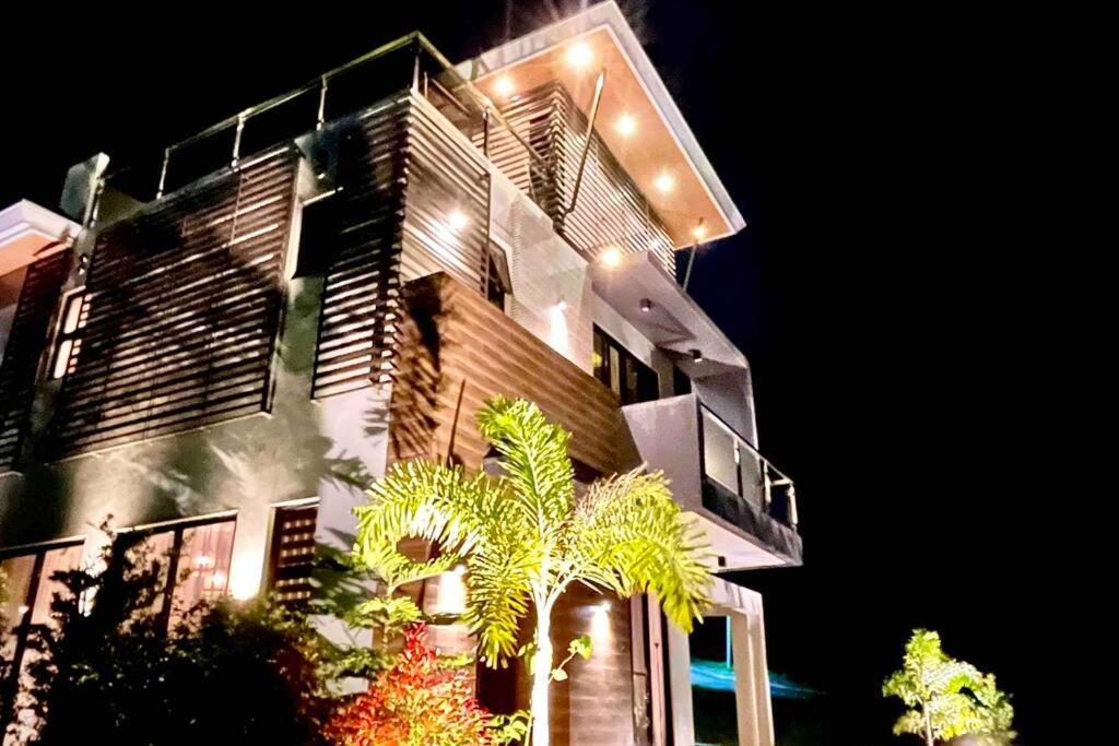 Overlooking Staycation At Sandari Batulao Tagaytay City Esterno foto
