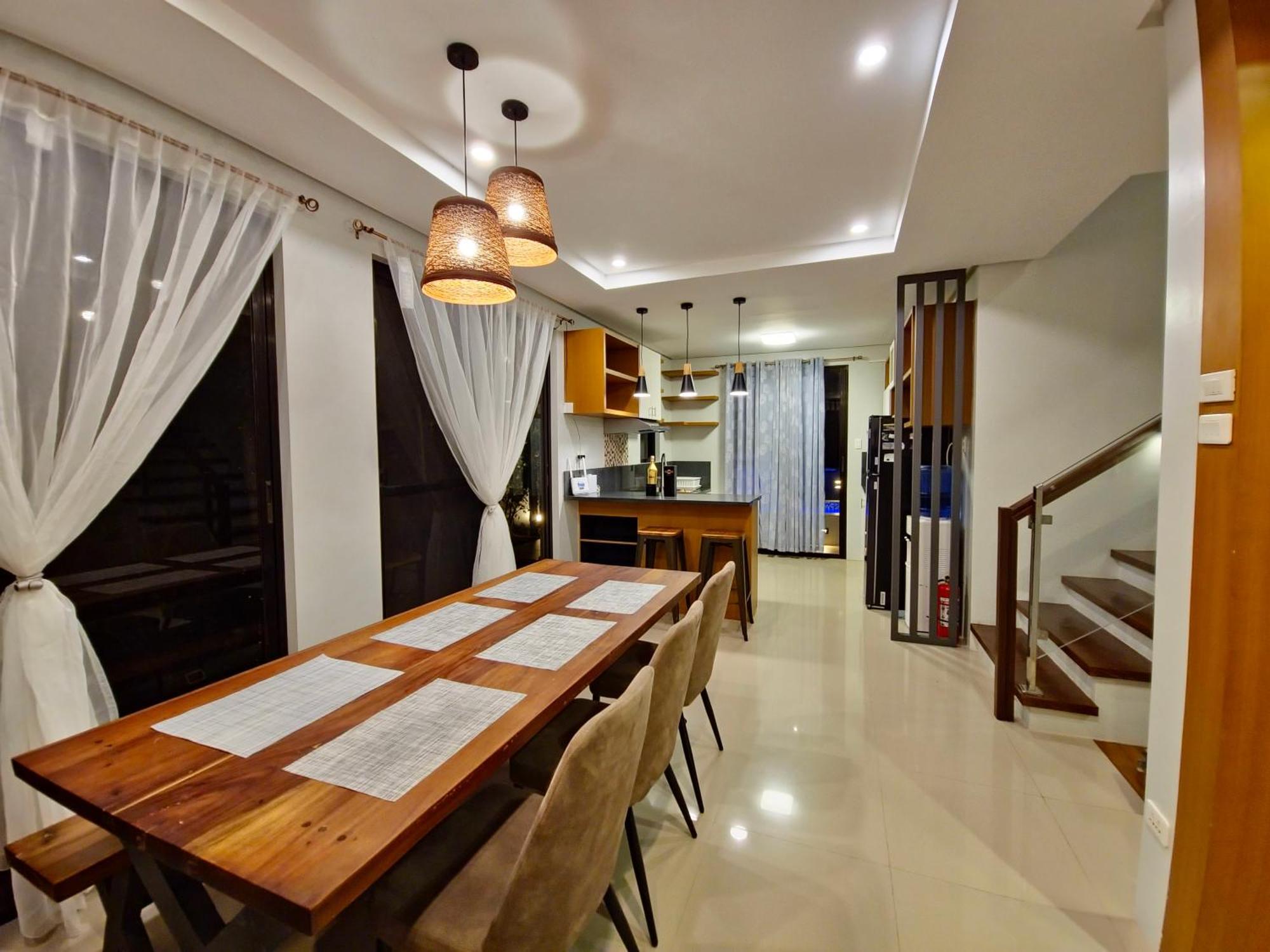 Overlooking Staycation At Sandari Batulao Tagaytay City Esterno foto