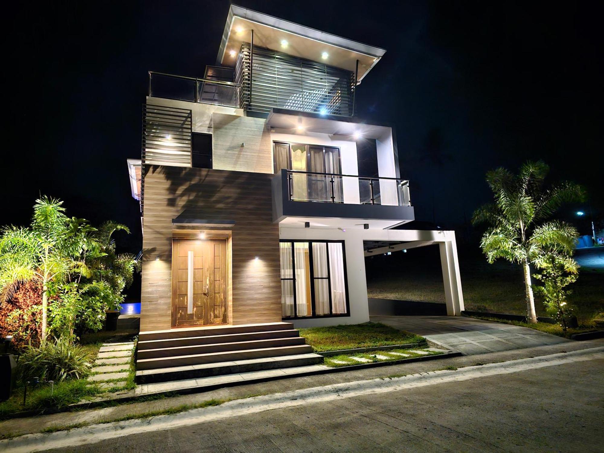 Overlooking Staycation At Sandari Batulao Tagaytay City Esterno foto